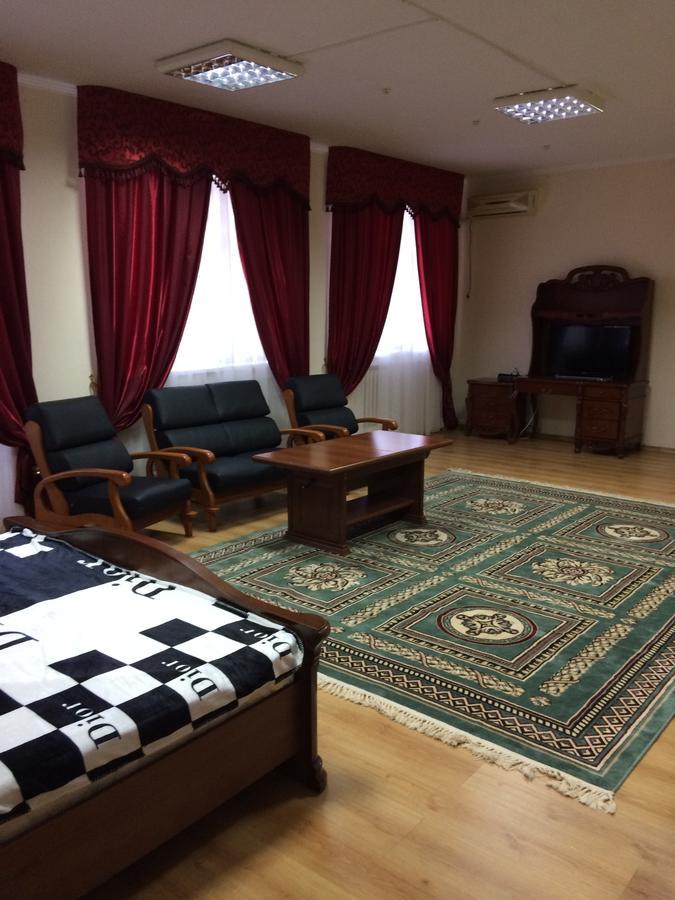 Hotel Sirdaria Kyzylorda Extérieur photo